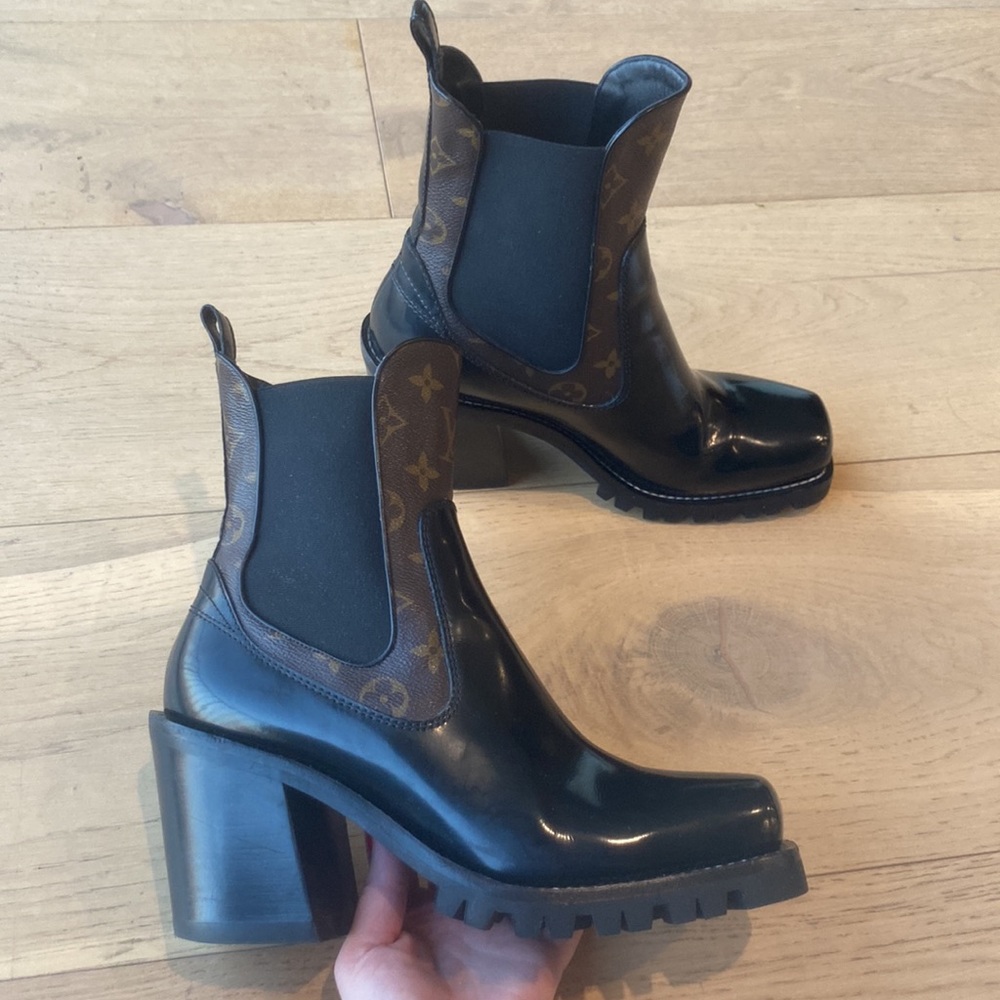 Louis Vuitton Western Style Monogram boots sz. 41